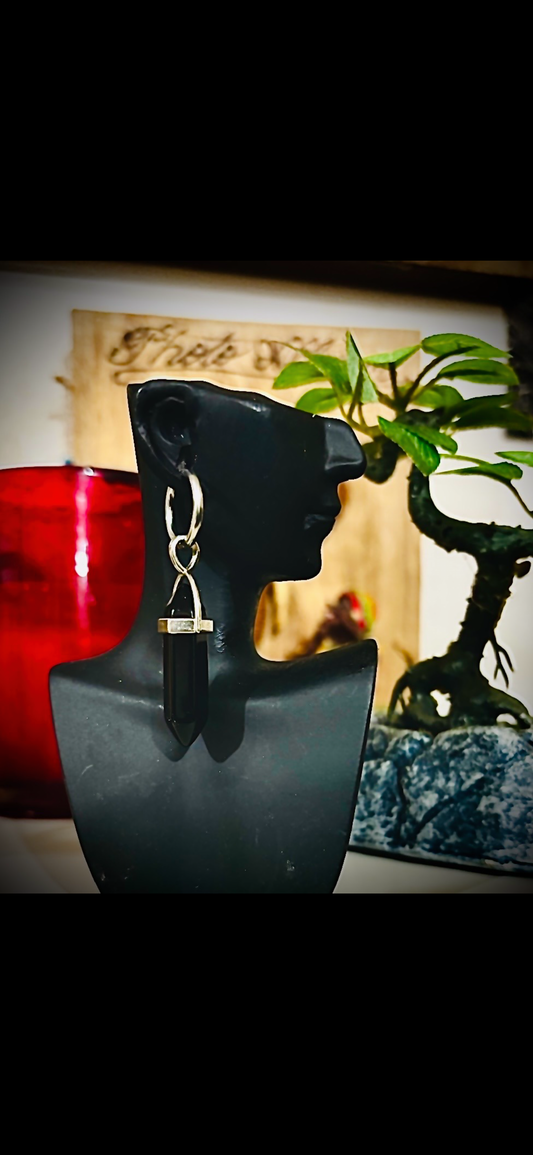 Black crystal earrings: protection, grounding, and elegance