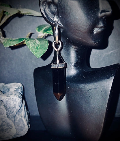 Cristal noires : protection, ancrage et élégance