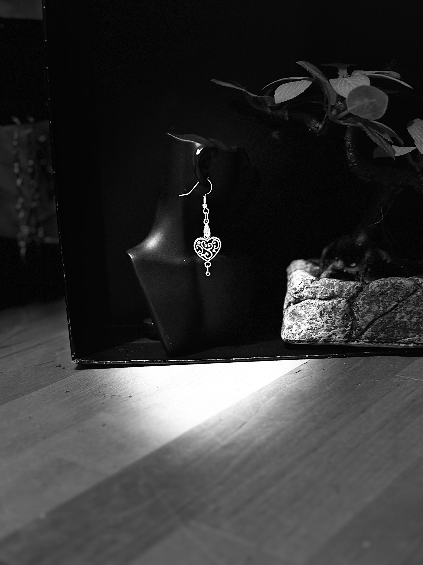 Boucle Cœur Ancien – Amour & Protection