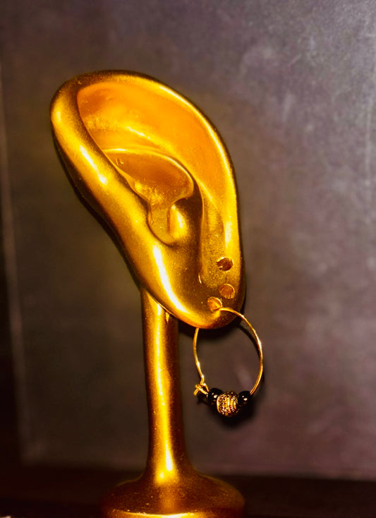 Creole Hoop Earrings – Black Pearls & Golden Radiance